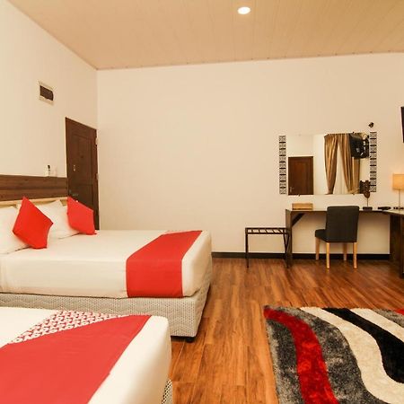 Clove Transit Hotel Kotugoda Zewnętrze zdjęcie
