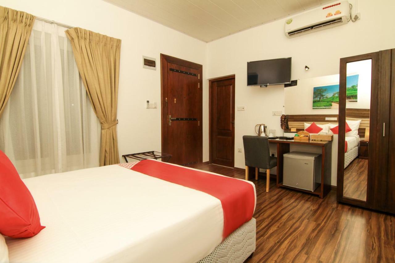 Clove Transit Hotel Kotugoda Zewnętrze zdjęcie