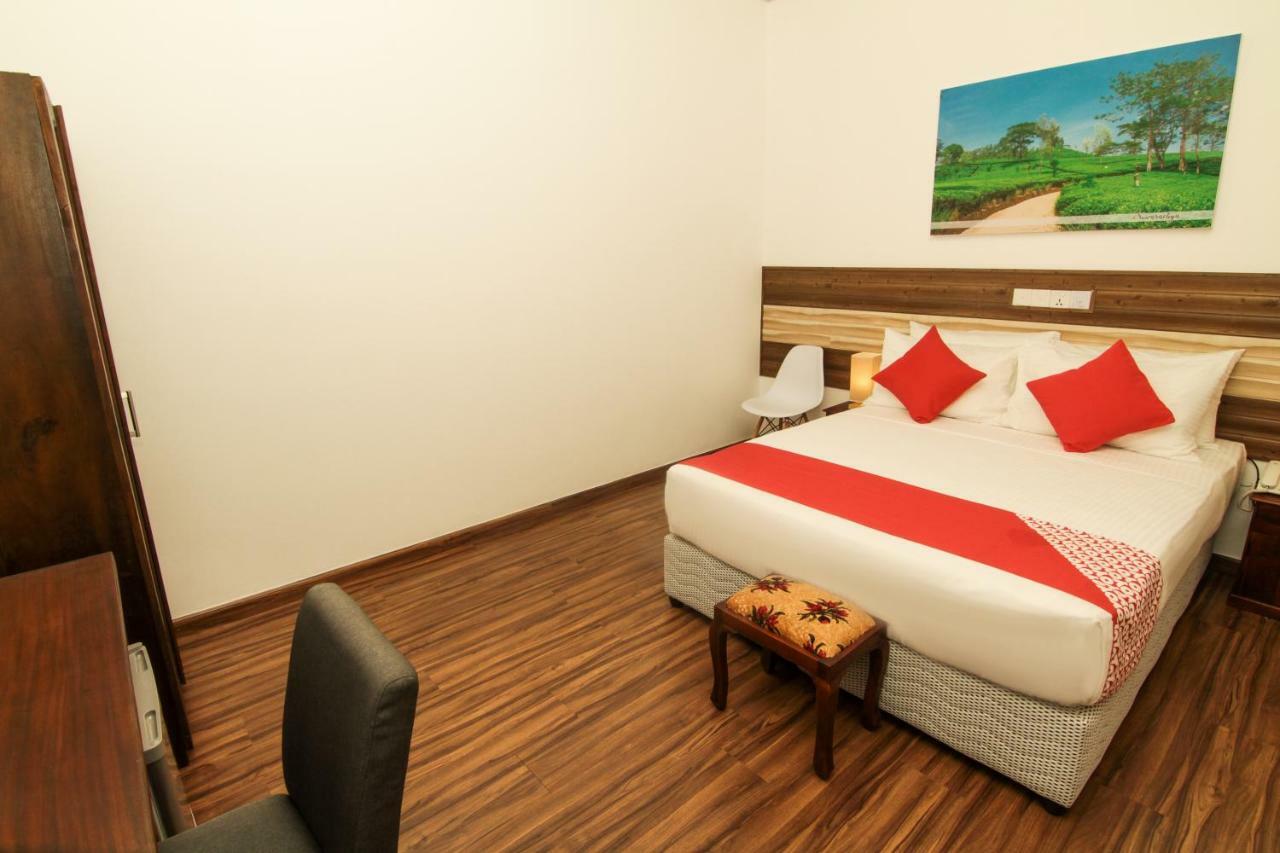 Clove Transit Hotel Kotugoda Zewnętrze zdjęcie